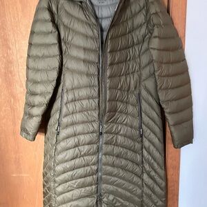L.L. Bean Women's Olive Puffer Jacket